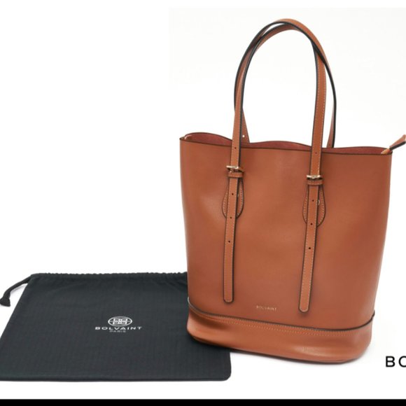 Hi, it's Yvonne! - Picture 2 of 15